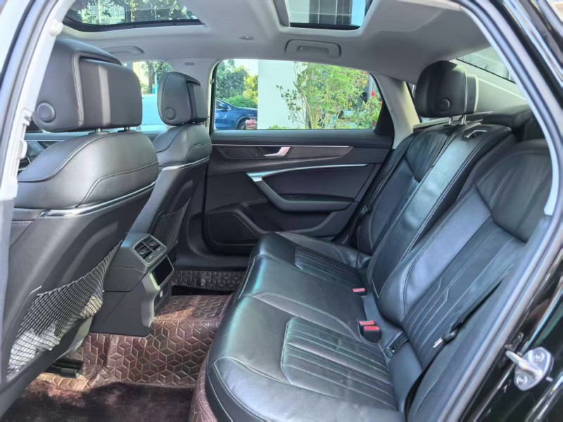 深圳23年奥迪A6L3