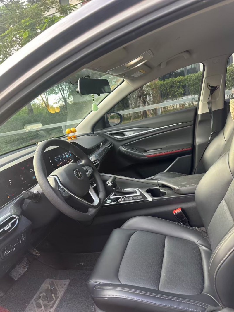 广州20年长安汽车逸动6