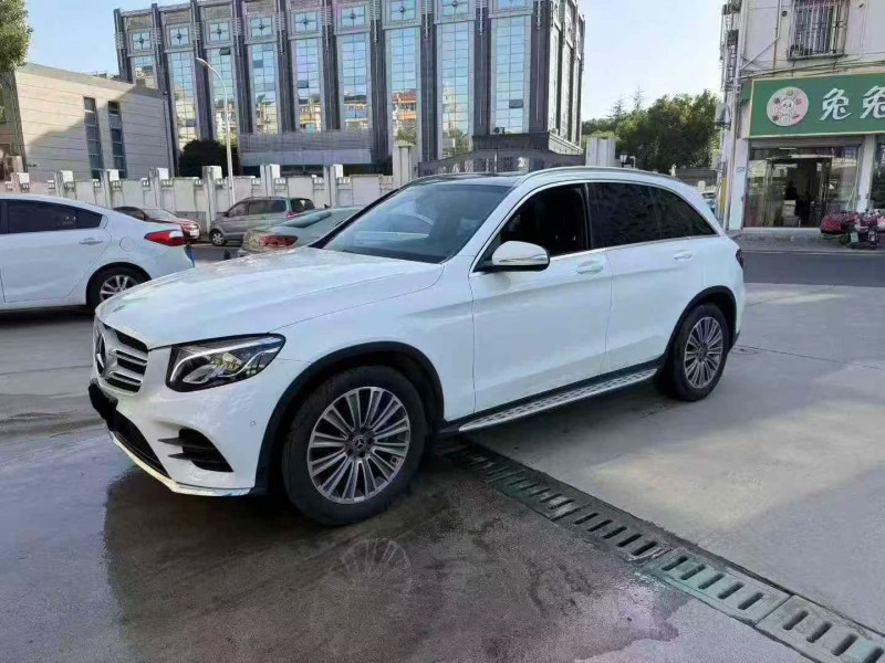 南通17年奔驰GLC2