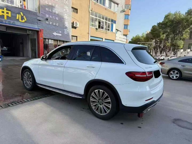 南通17年奔驰GLC8