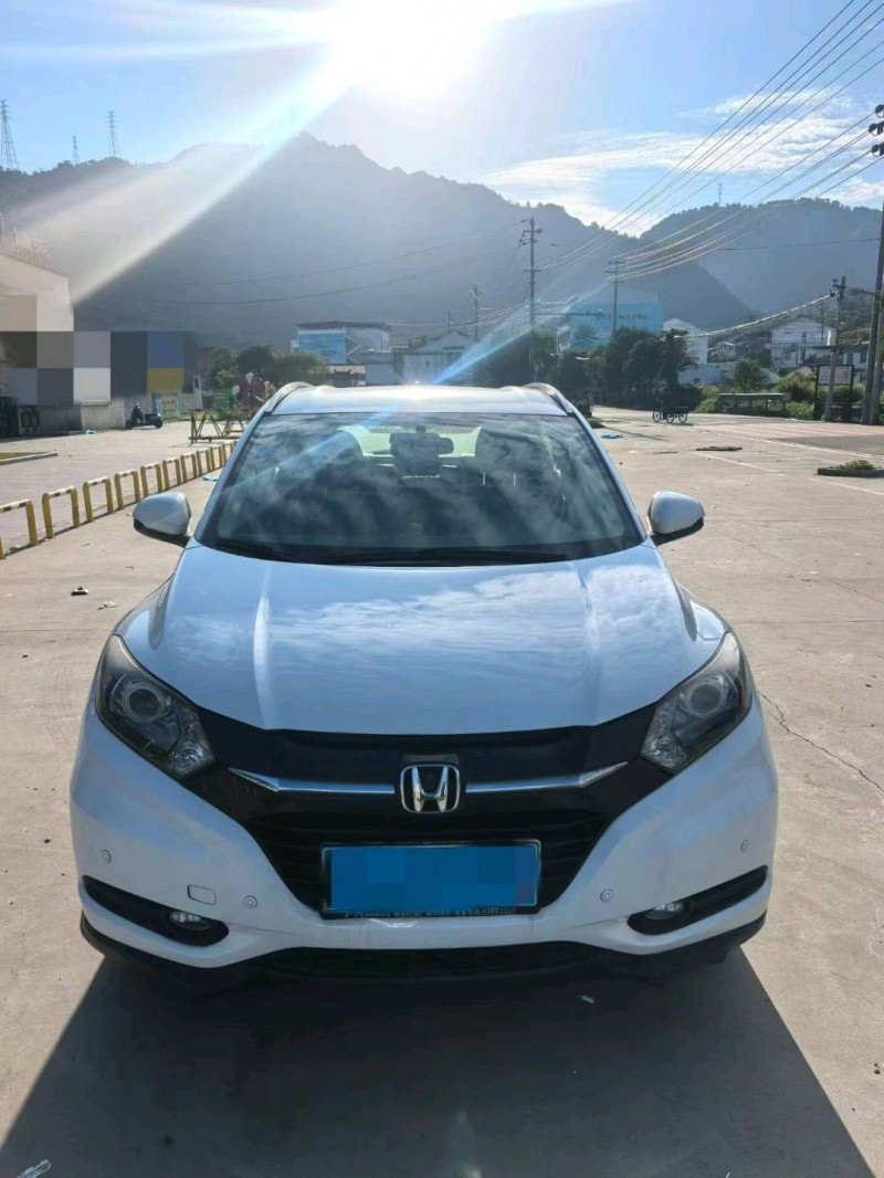 绍兴17年本田缤智1