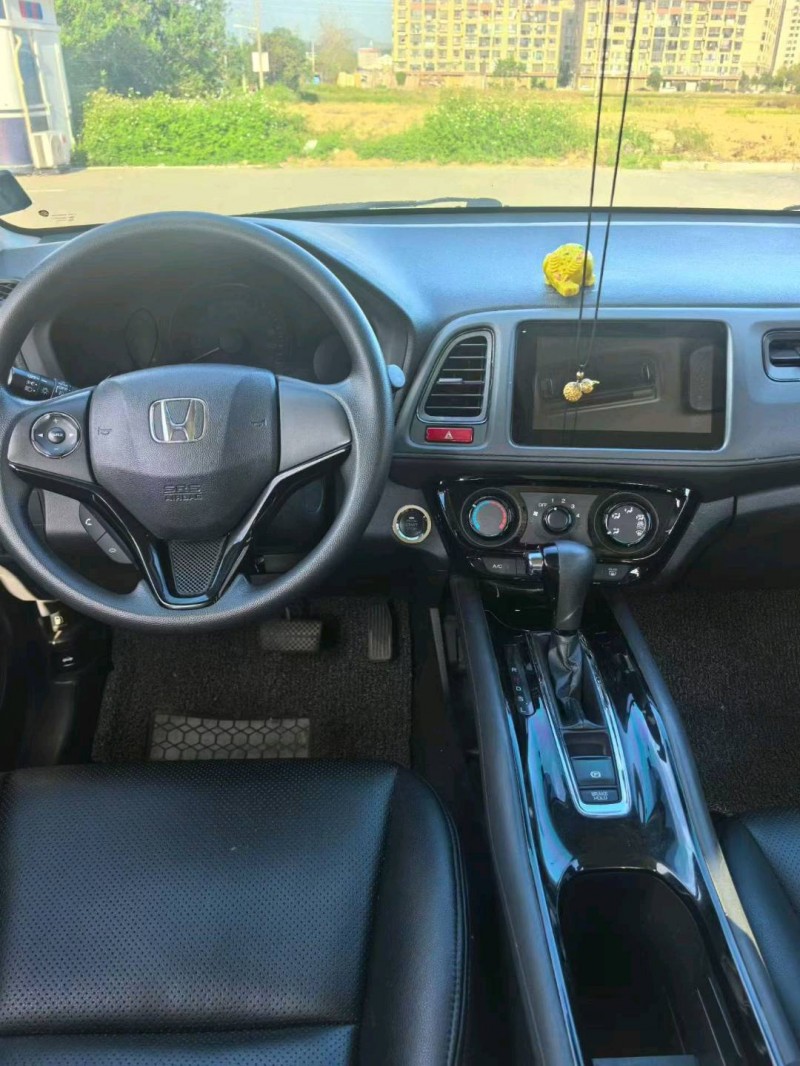 绍兴17年本田缤智8