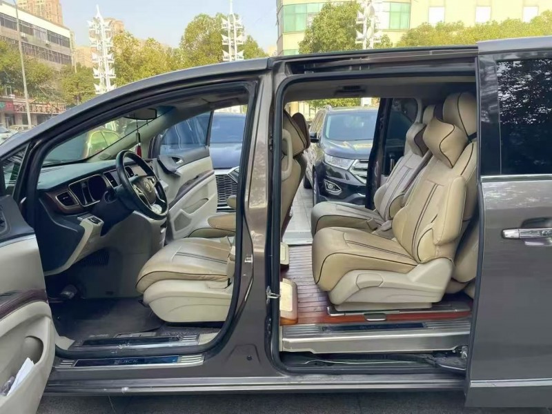 常州18年别克GL83