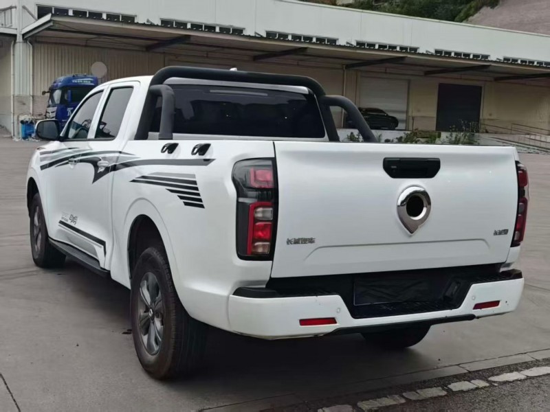 重庆23年长城汽车炮 皮卡9