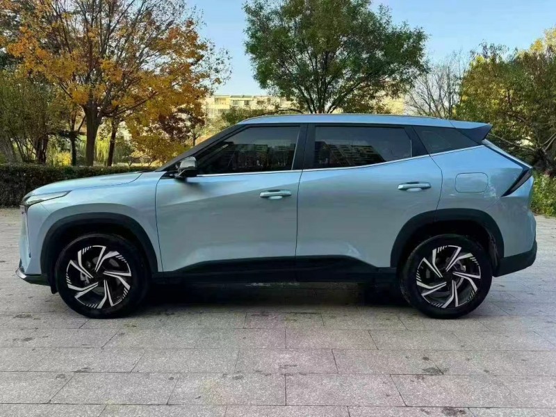 邢台24年吉利博越2