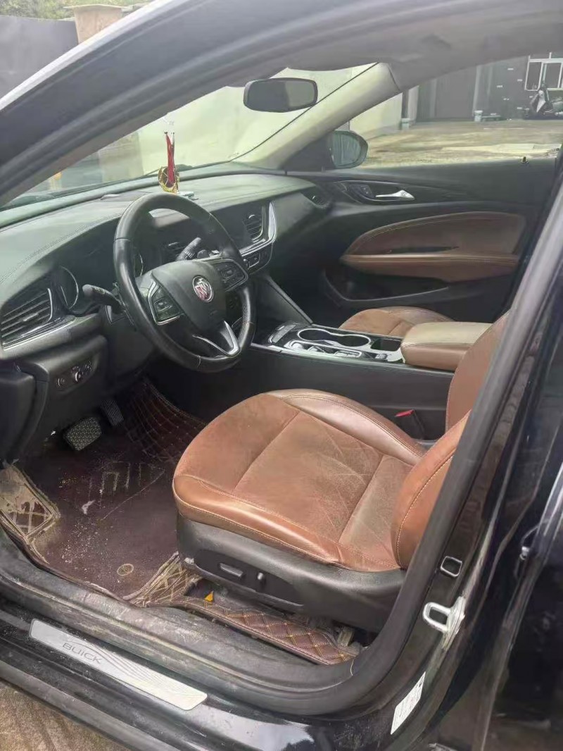 合肥21年别克君威4