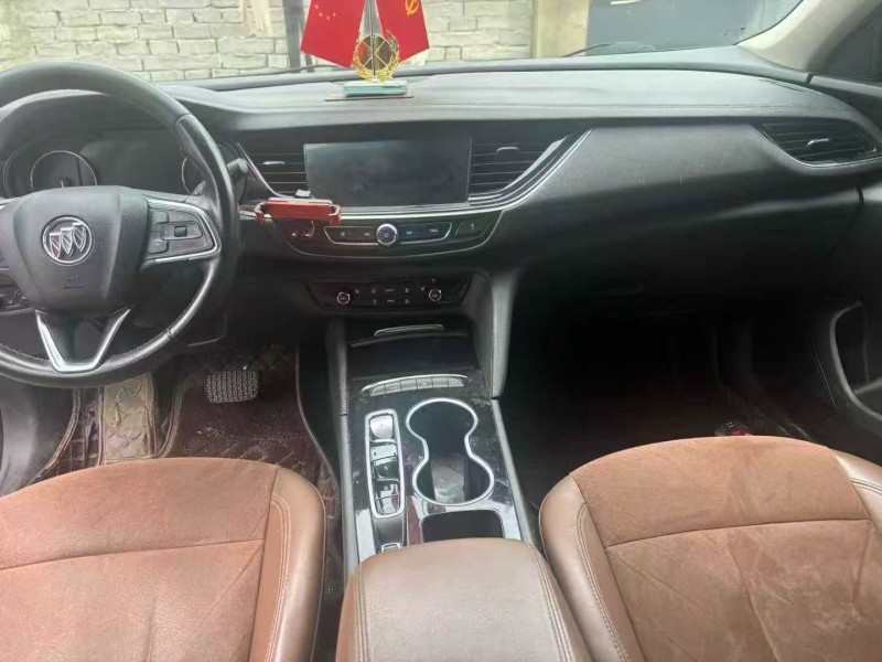 合肥21年别克君威6