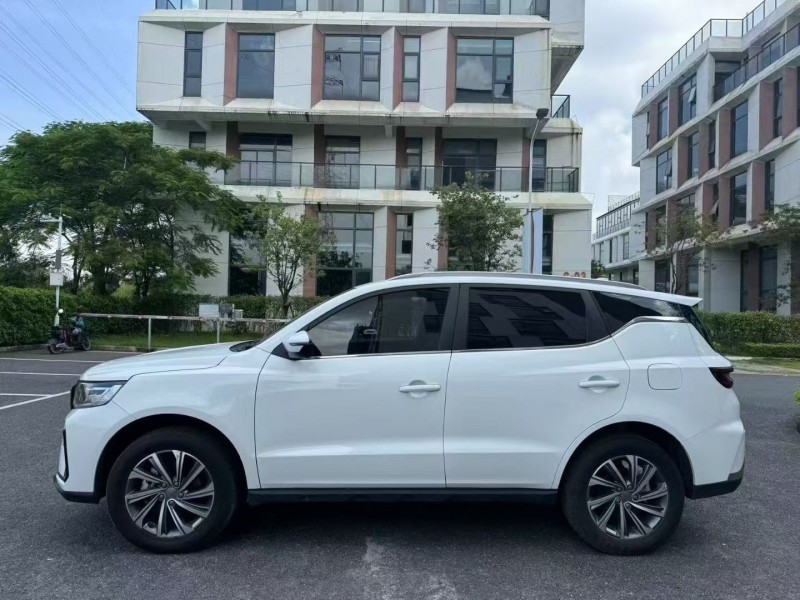 广州23年吉利远景4