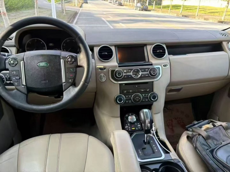 重庆12年路虎发现6