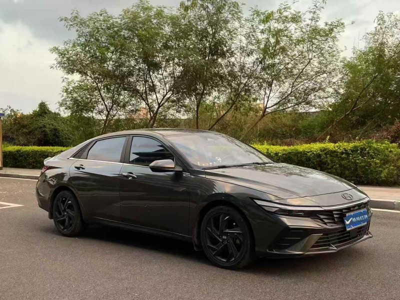 东莞23年现代伊兰特2