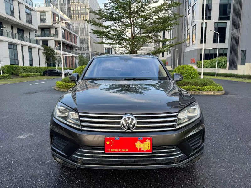 广州16年大众途锐1