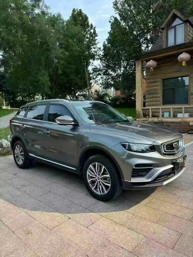 邢台20年吉利博越7