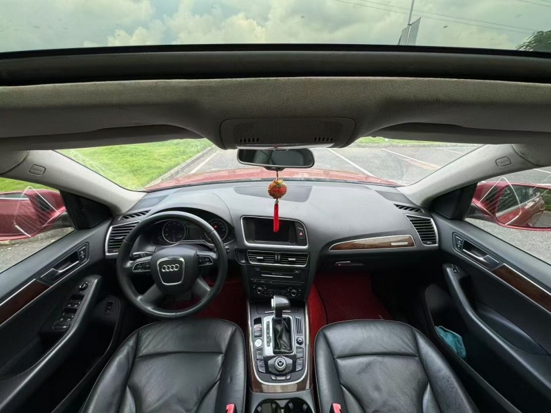 广州12年奥迪Q58