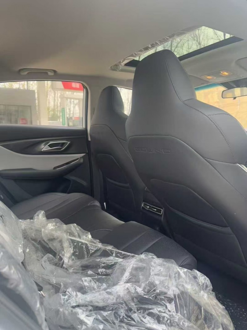 菏泽25年北汽新能源EU系列3