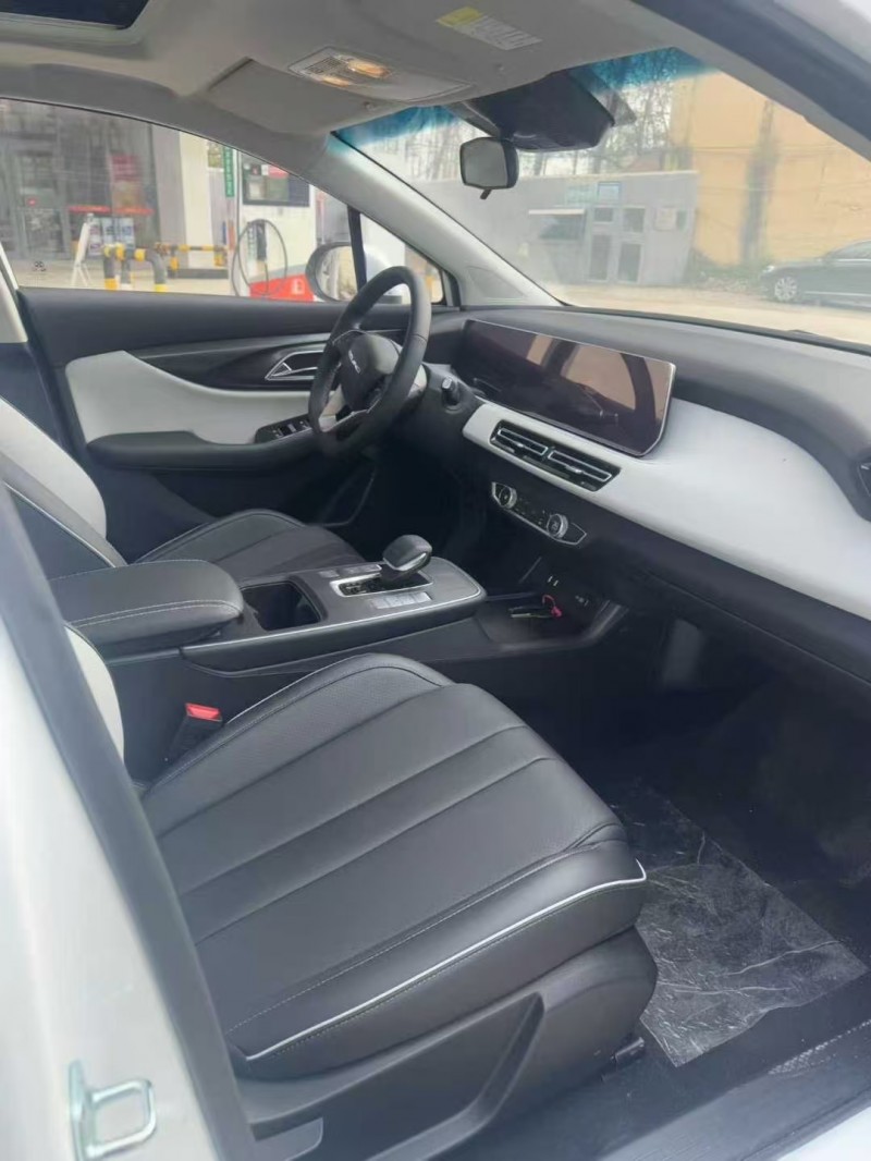 菏泽25年北汽新能源EU系列5