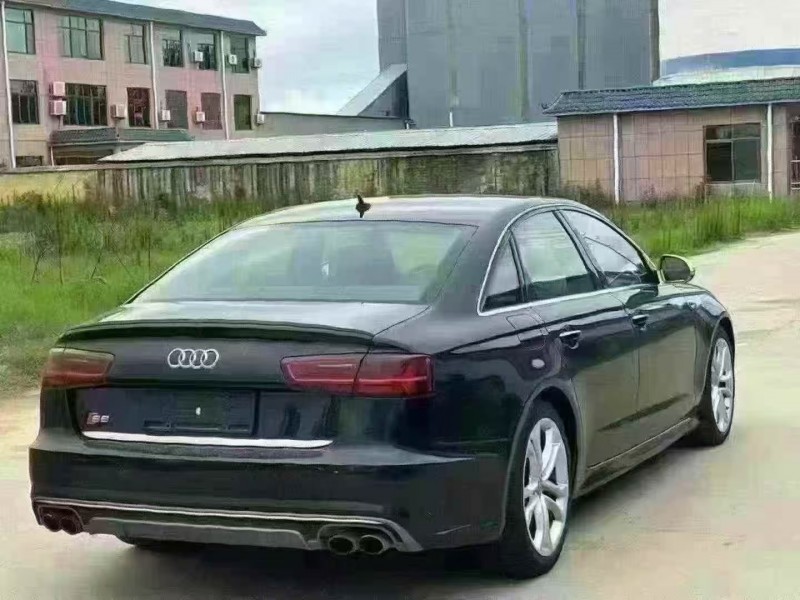 菏泽18年奥迪S68