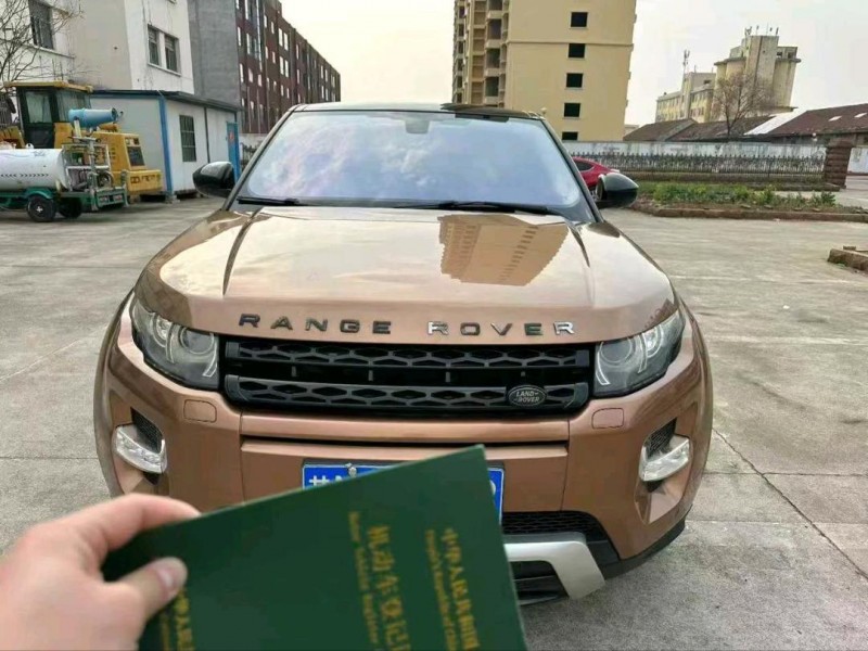 济南15年路虎极光1