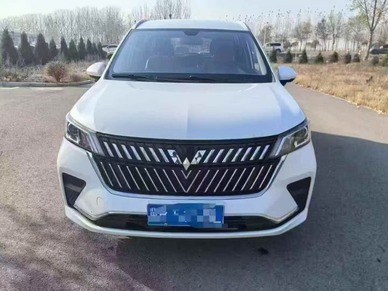 承德23年五菱汽车佳辰1