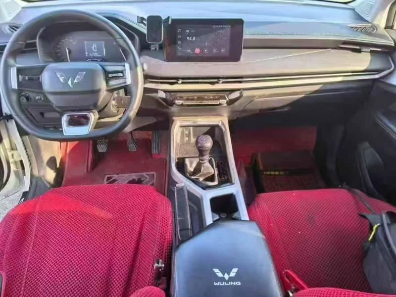 承德23年五菱汽车佳辰4