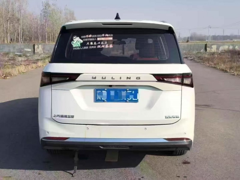 承德23年五菱汽车佳辰9