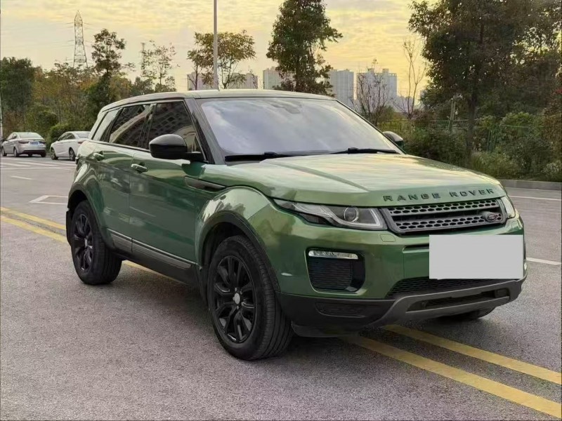 张家界18年路虎极光2