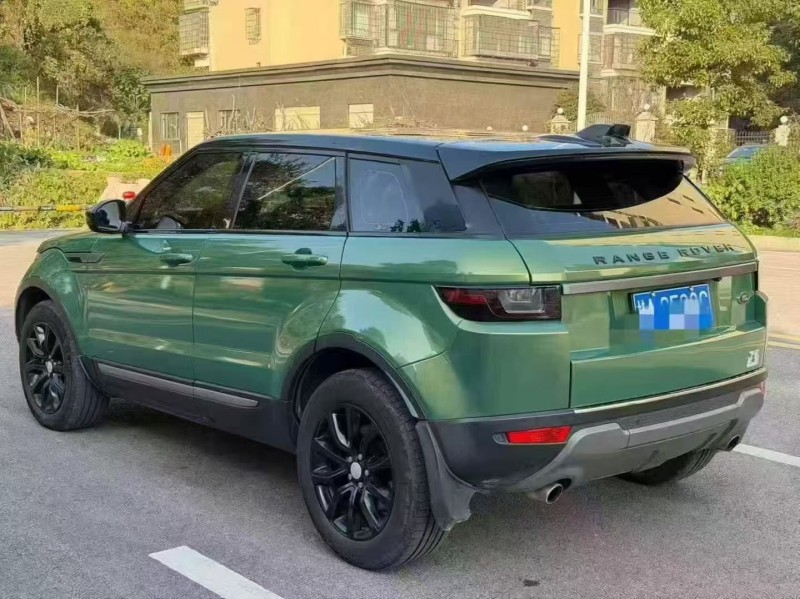 张家界18年路虎极光9