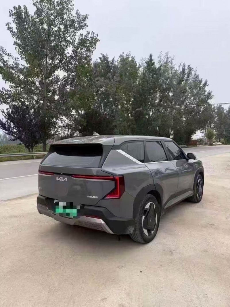 菏泽24年起亚EV58