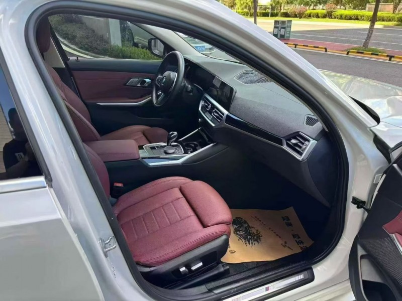 衢州21年宝马3系5