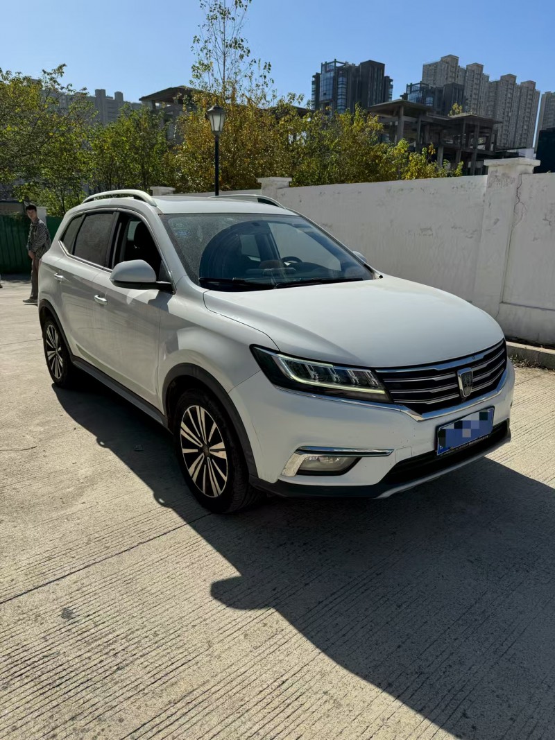 南昌19年荣威RX52