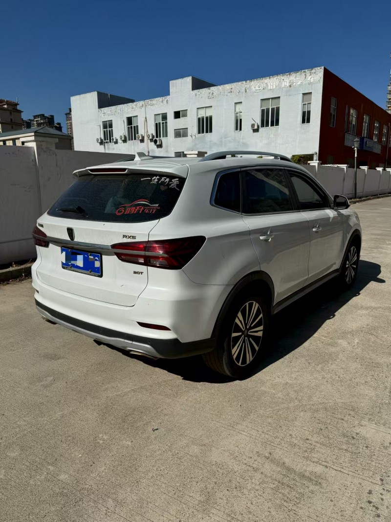 南昌19年荣威RX58