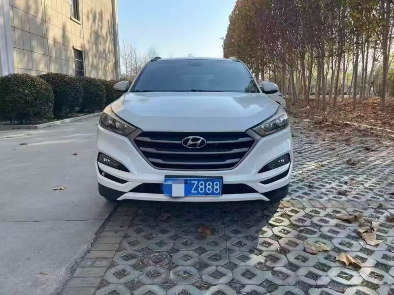 潍坊18年现代途胜1