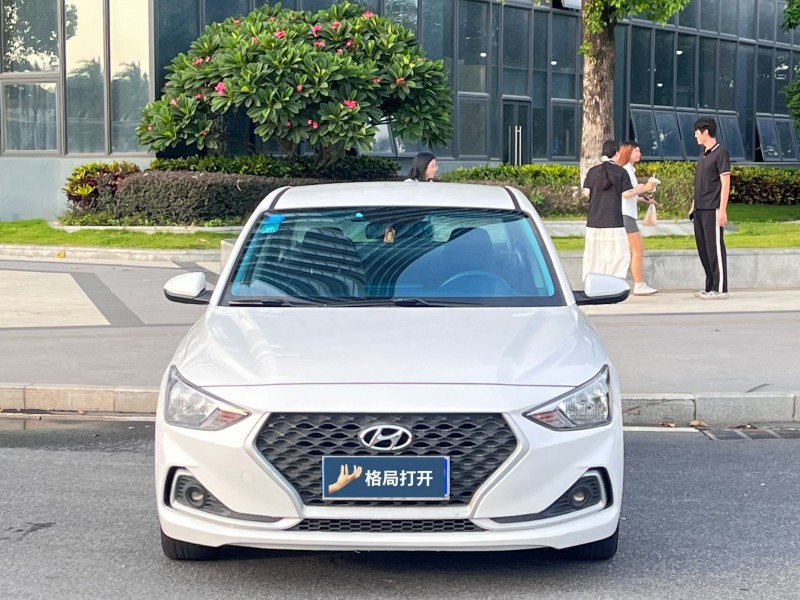 东莞19年现代悦动1