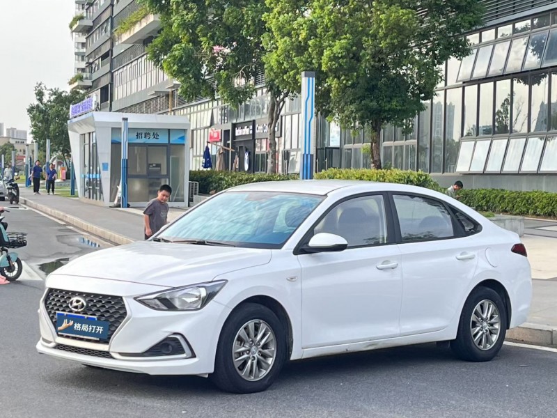 东莞19年现代悦动3