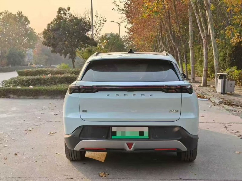 安阳24年极狐汽车阿尔法9