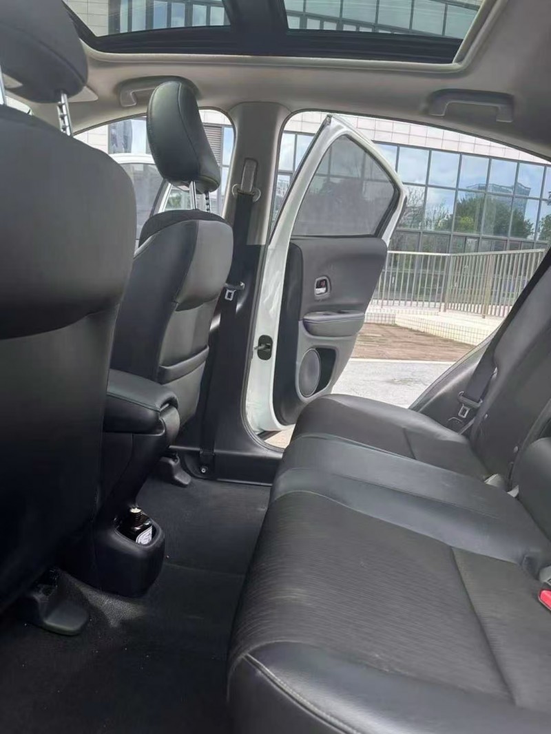 佛山21年本田缤智4