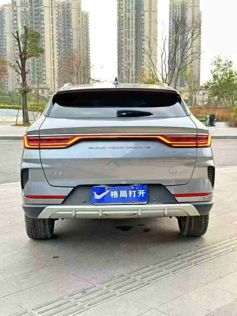 东莞21年比亚迪宋9