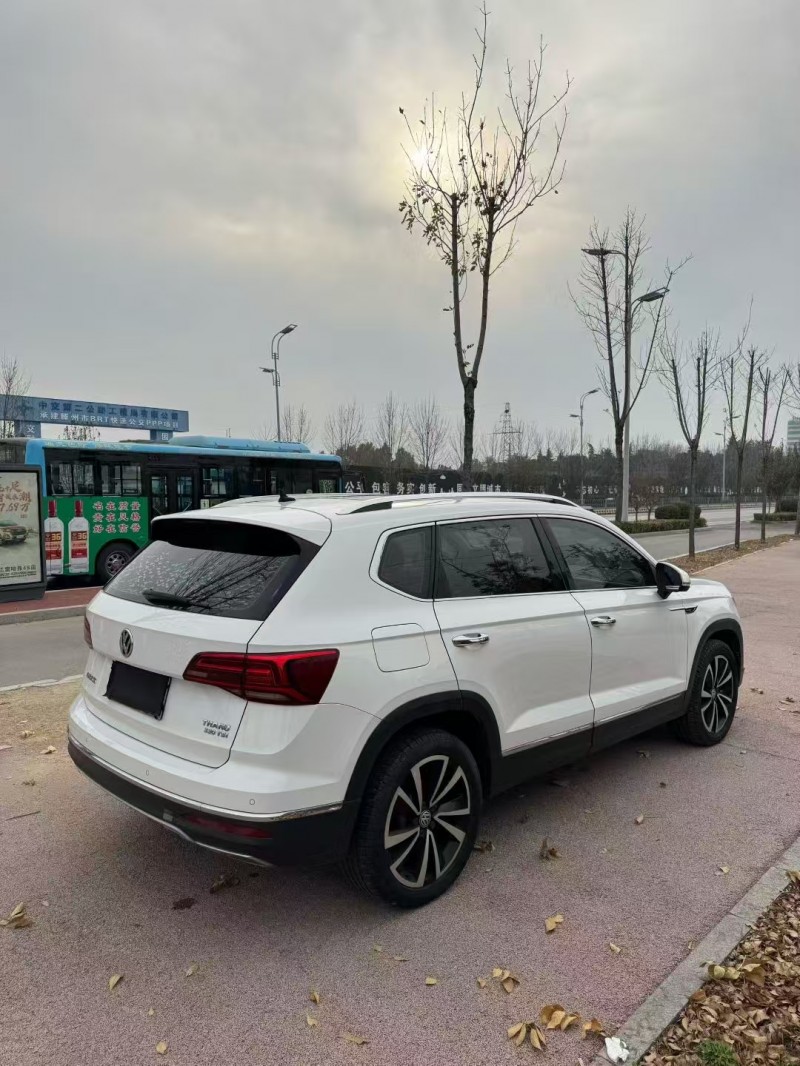 枣庄19年大众途岳8