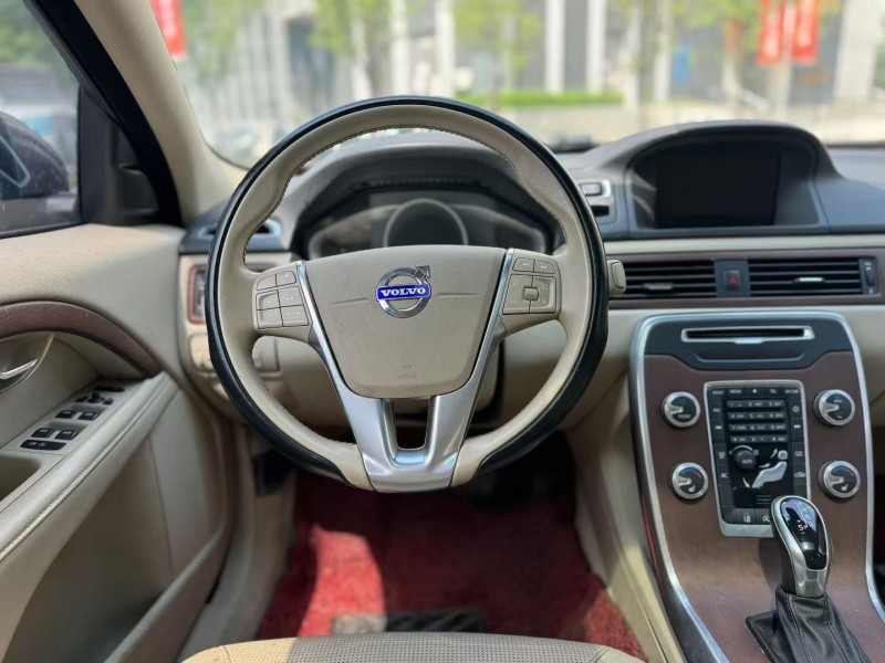 广州15年沃尔沃S80L7