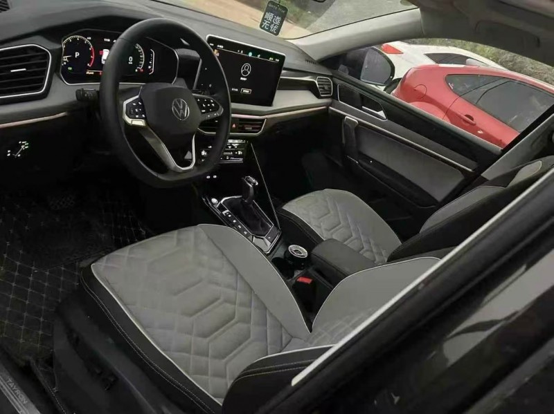 济宁25年大众探岳2