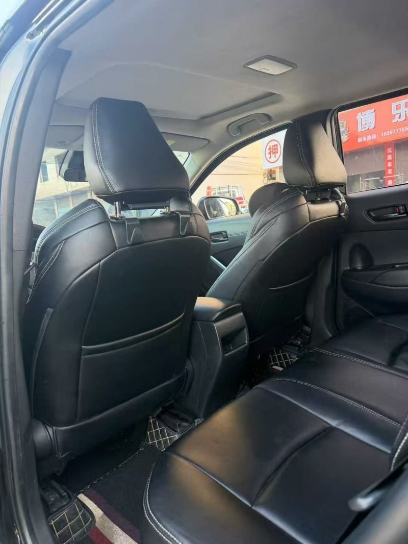 张家界22年丰田锋兰达7