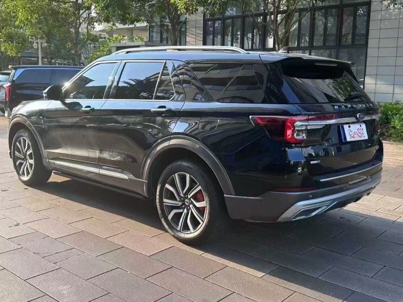 佛山23年福特探险者8