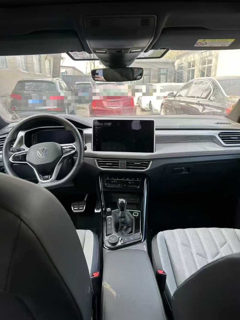 青岛22年大众探岳5