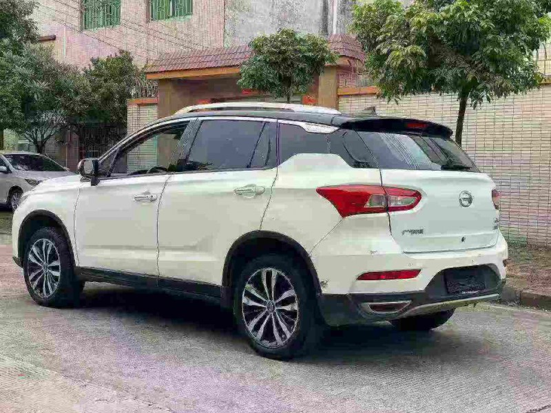 中山16年传祺GS48