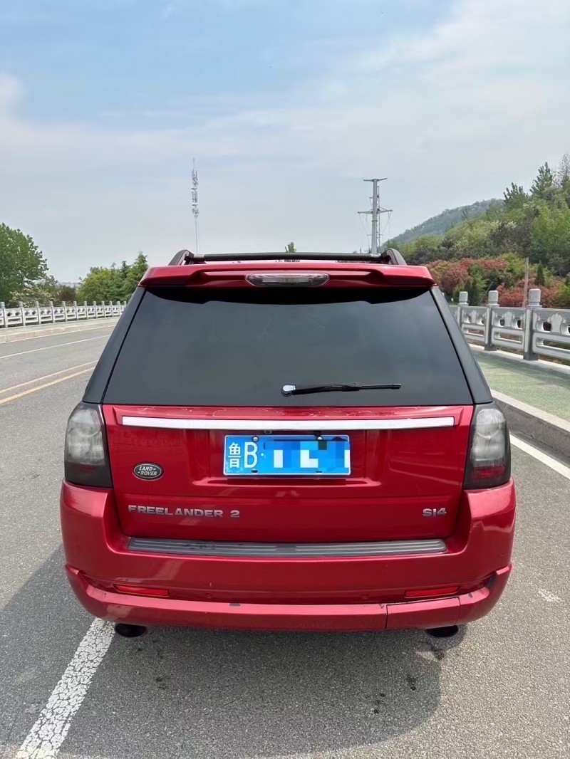 青岛12年路虎神行者9