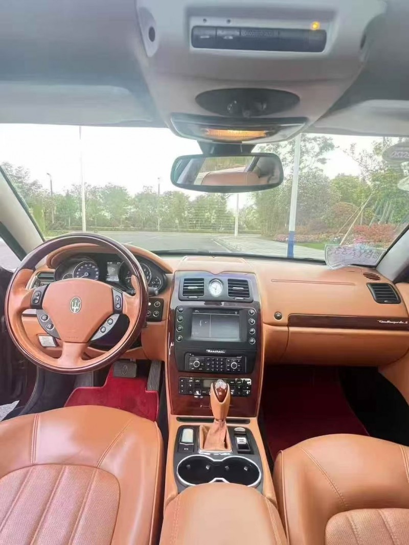 苏州13年玛莎拉蒂总裁6