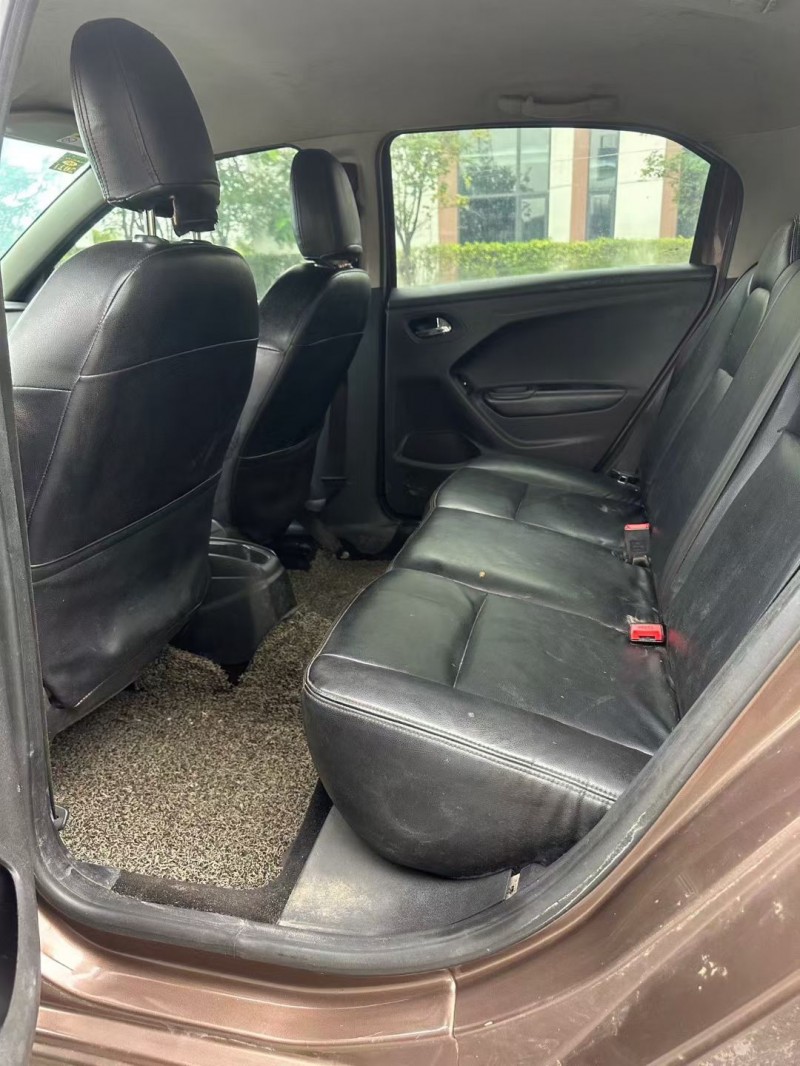 广州15年雪铁龙爱丽舍8