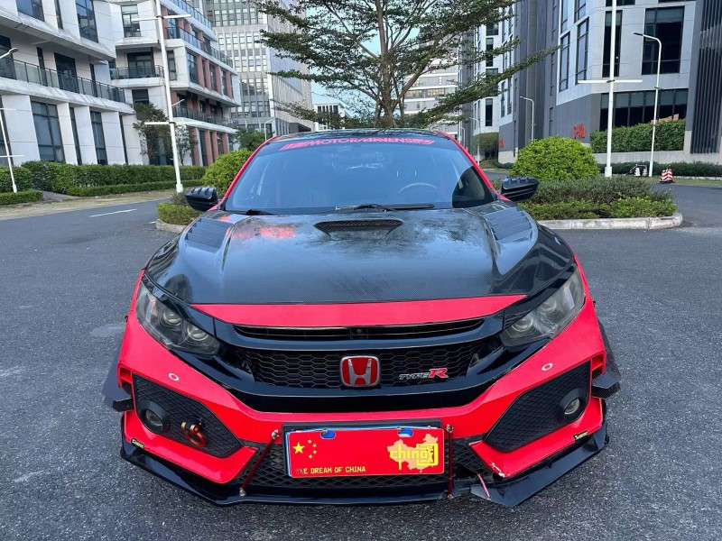 广州16年本田思域1