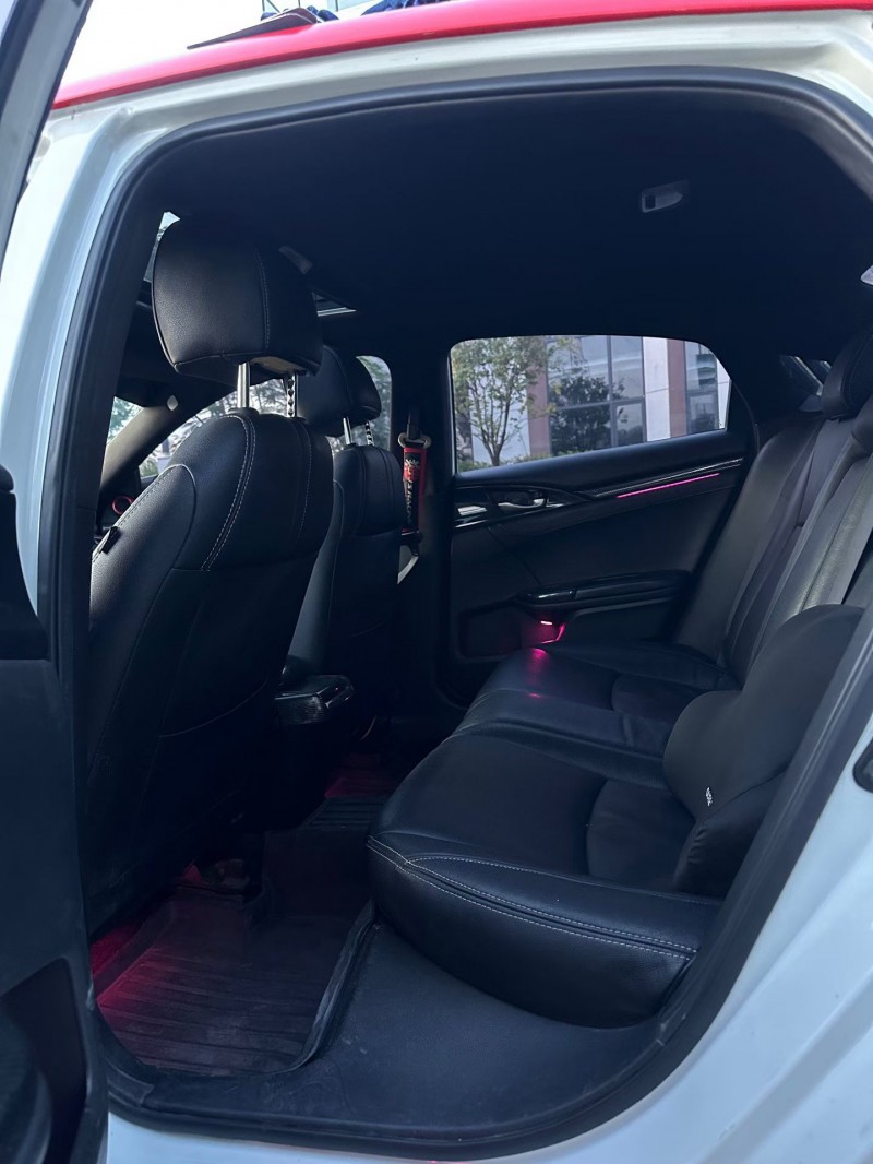 广州16年本田思域7