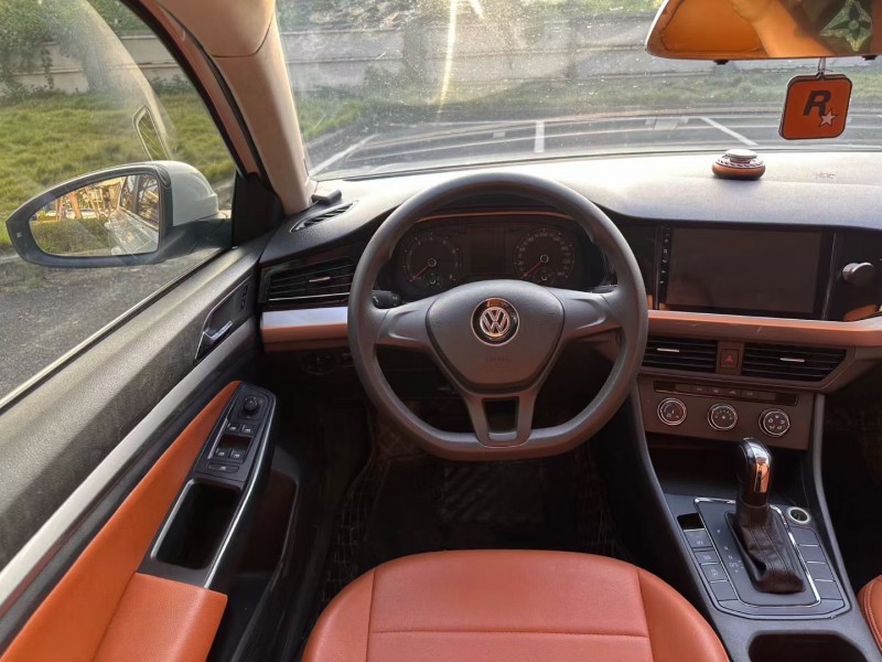 广州19年大众宝来9