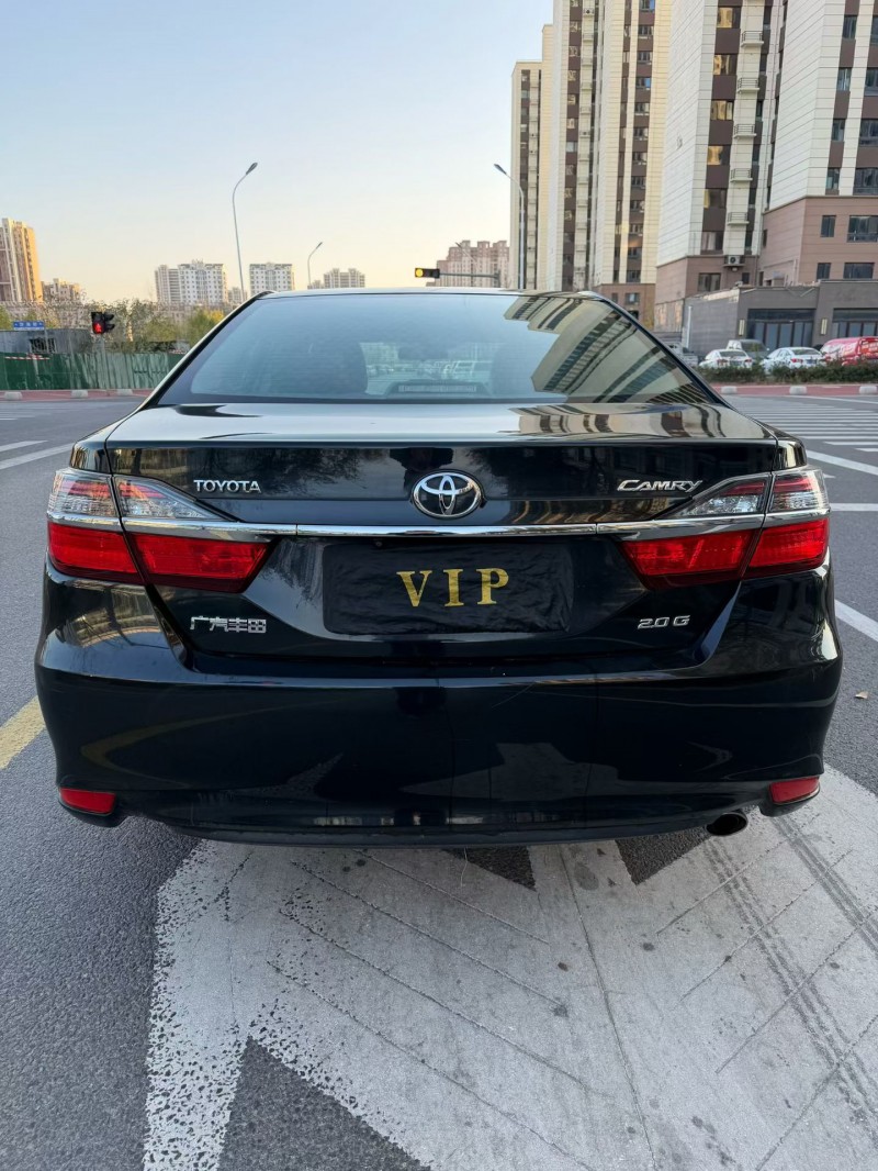 日照17年丰田凯美瑞4